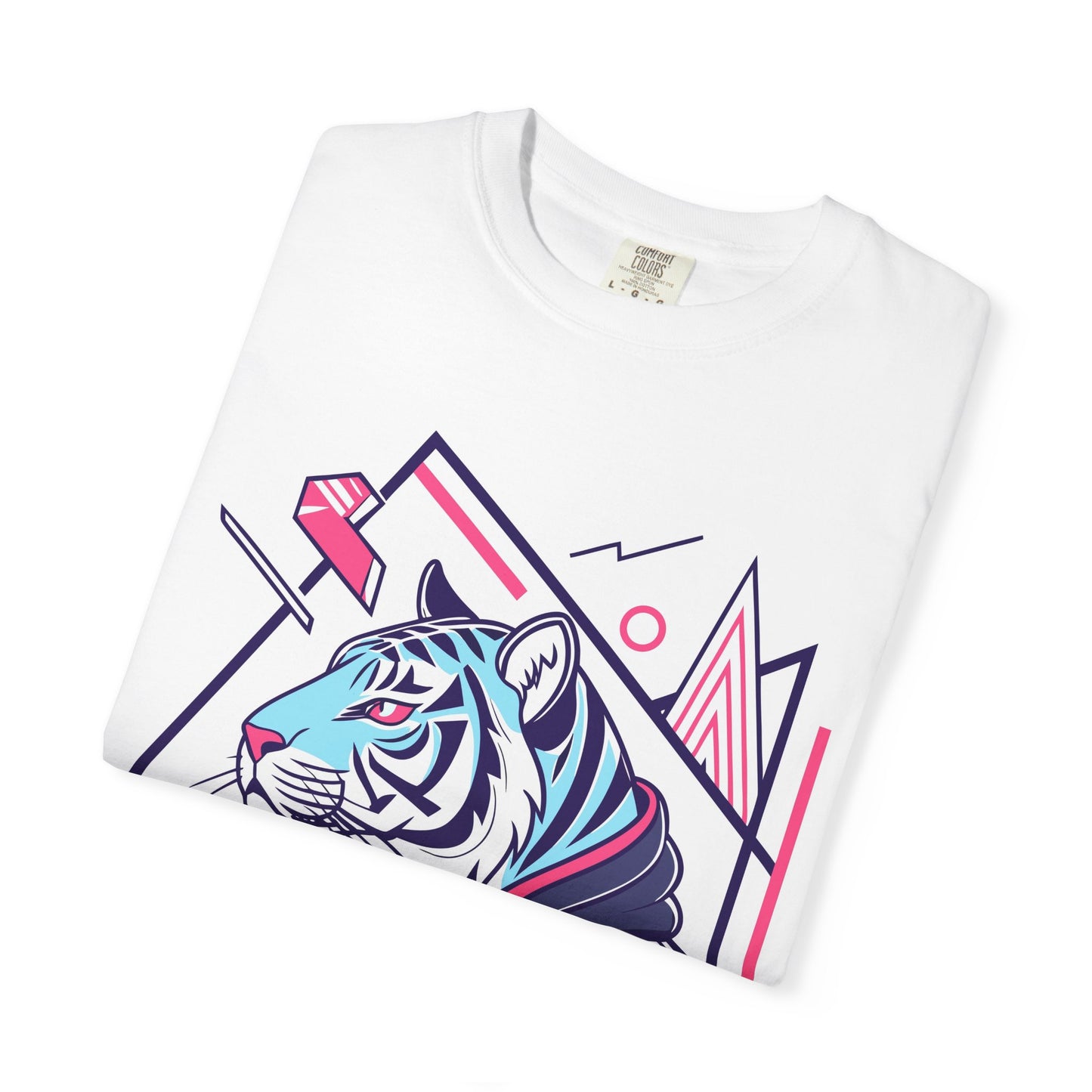 Retro Tiger Graphic T-shirt, Unisex Streetwear Tee, Cool Animal Art Shirt, Gift for Animal Lovers, Festival Wear
